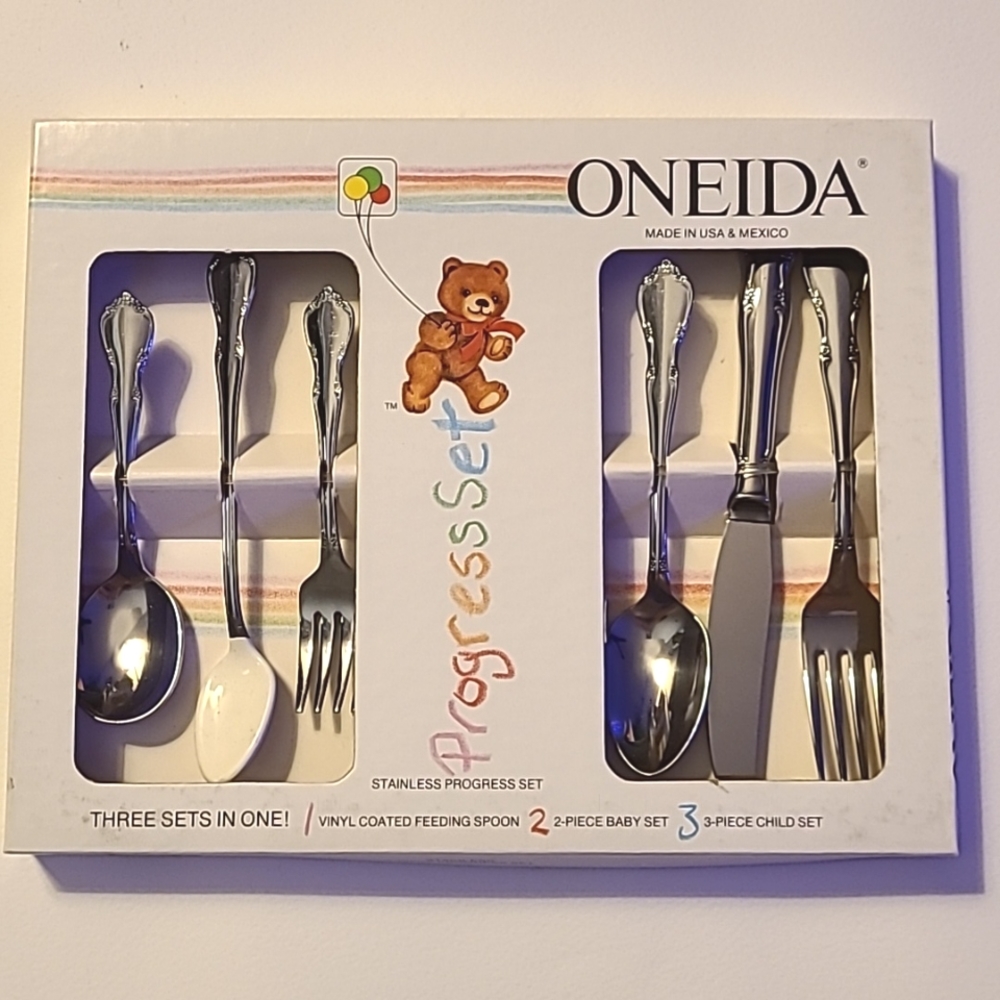 Baby Progress Set Oneida silverware set